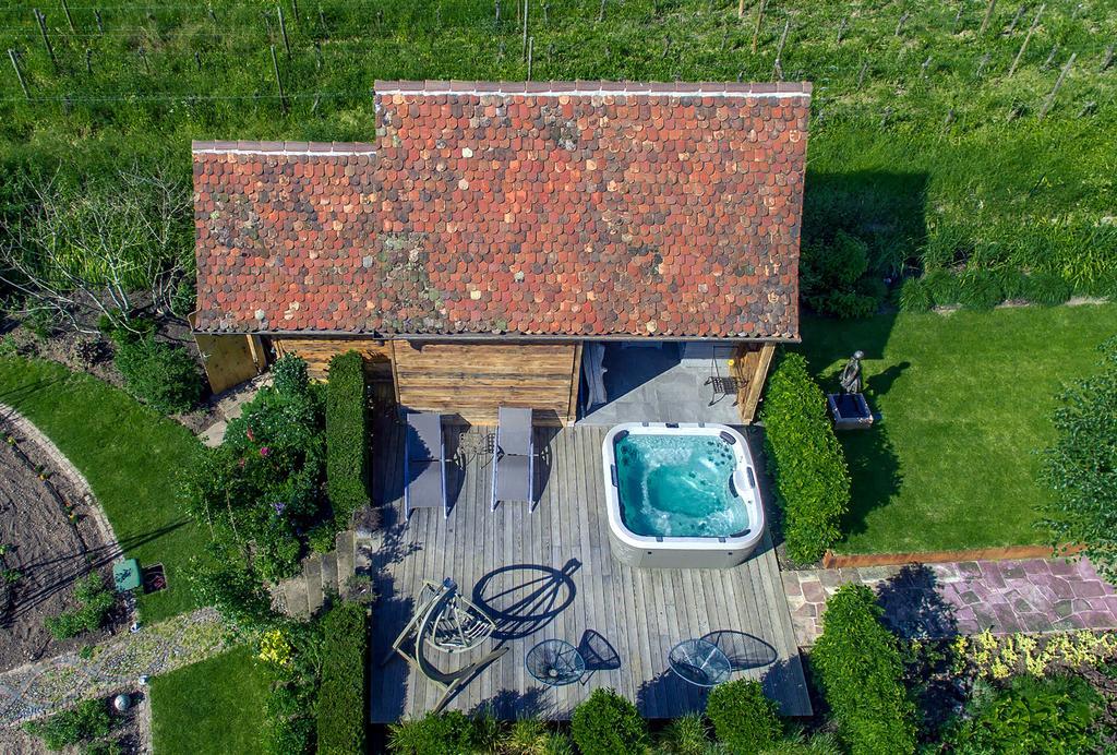 Le B Cottage & Spa Prive Рикевир Экстерьер фото
